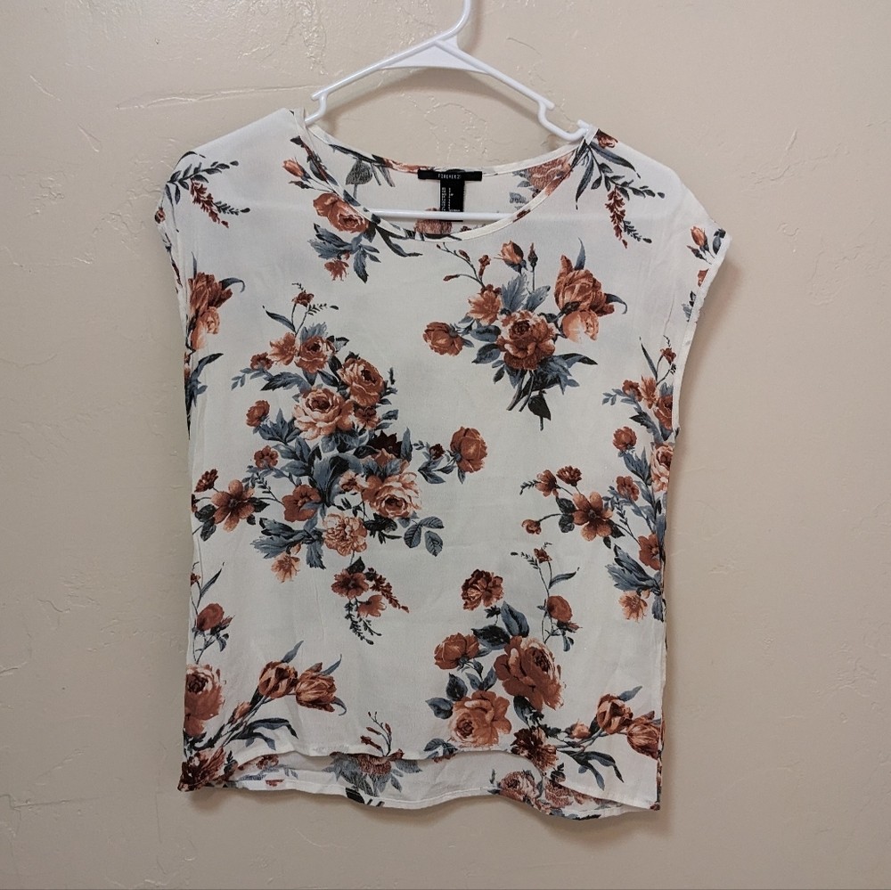 Forever 21 small floral top